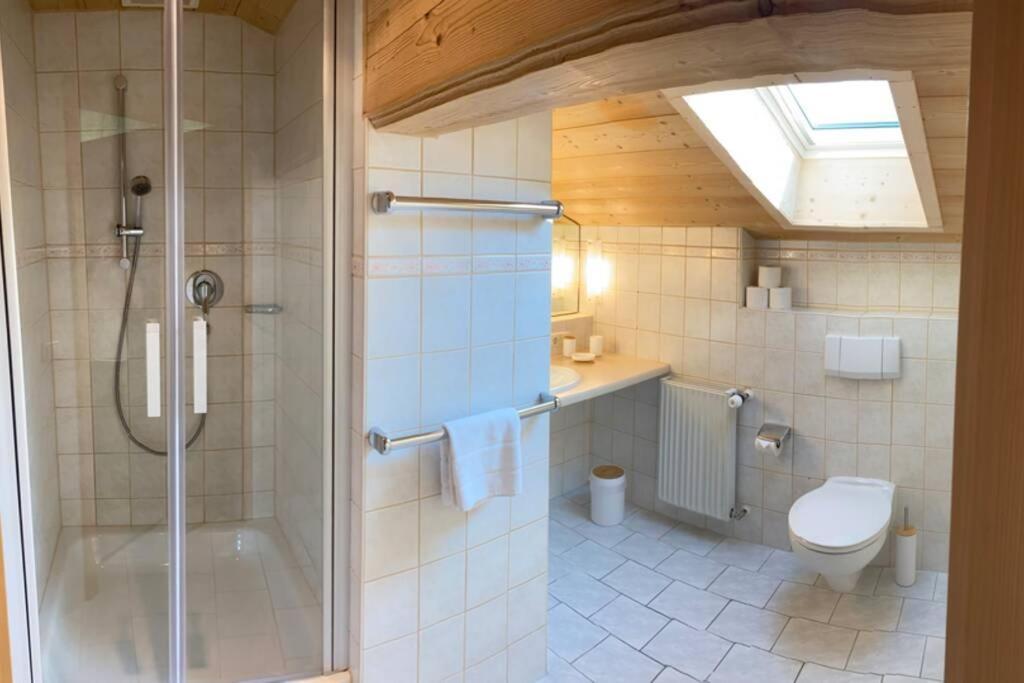 Gemuetliche Ferienwohnung Im Dg Am Tegernsee - Bergblick, Ruhe & Ganz Viel Platz บาดวิสเซ ภายนอก รูปภาพ